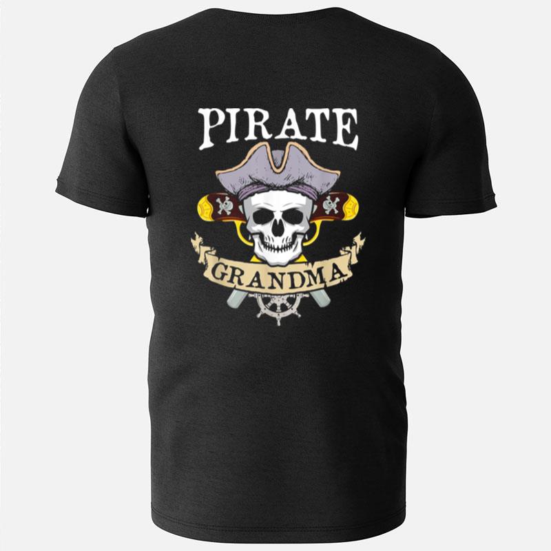 Pirate Grandma Matching Family Grandma Halloween T-Shirts
